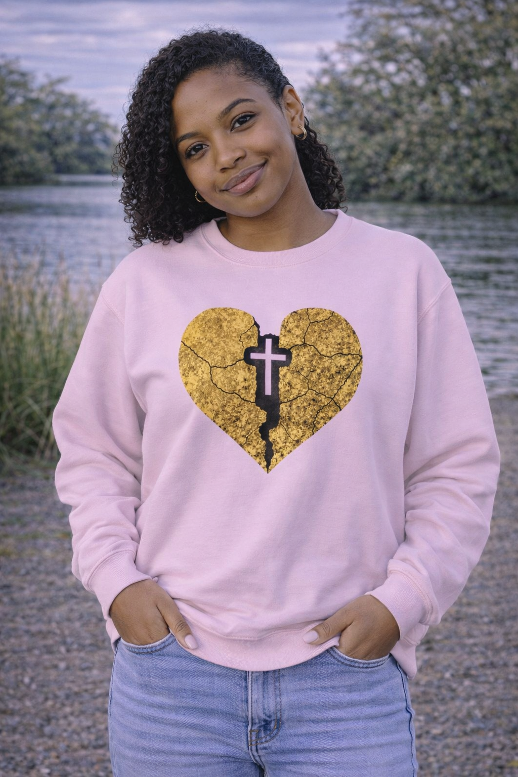 Womens Heart Crack Cross Crewneck Sweatshirt — Gold Distressed Christian Faith Pullover